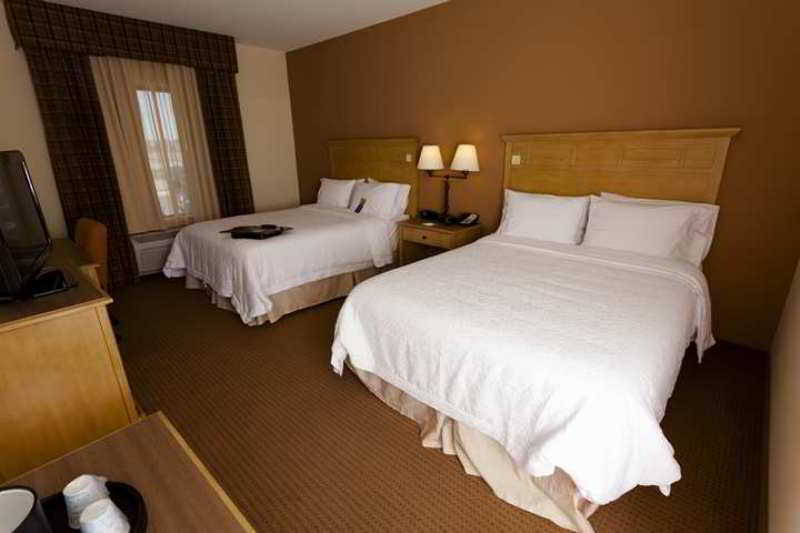 Hampton Inn & Suites Riverton