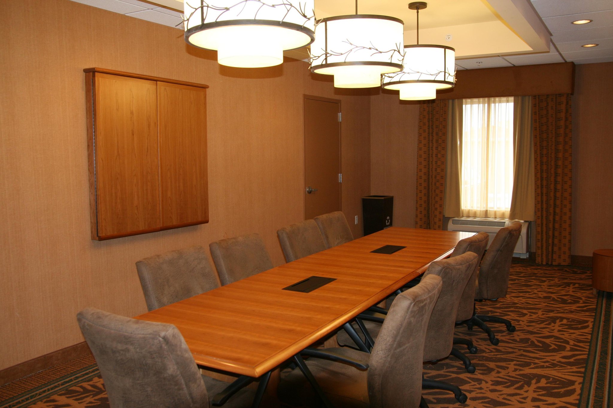 Hampton Inn & Suites Riverton