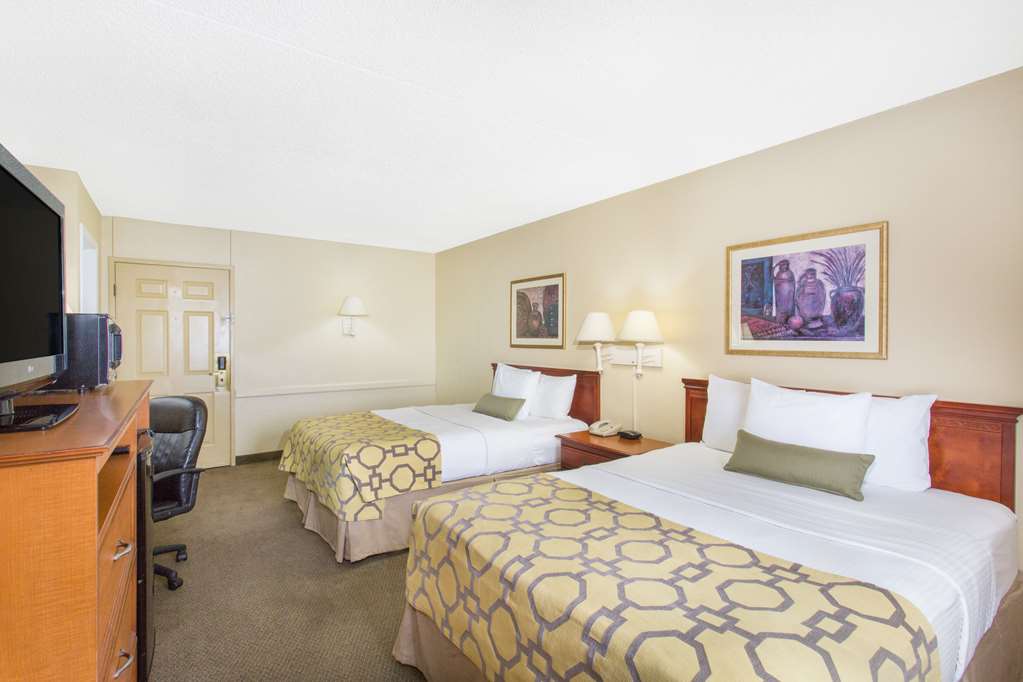 Spark by Hilton Rock Springs