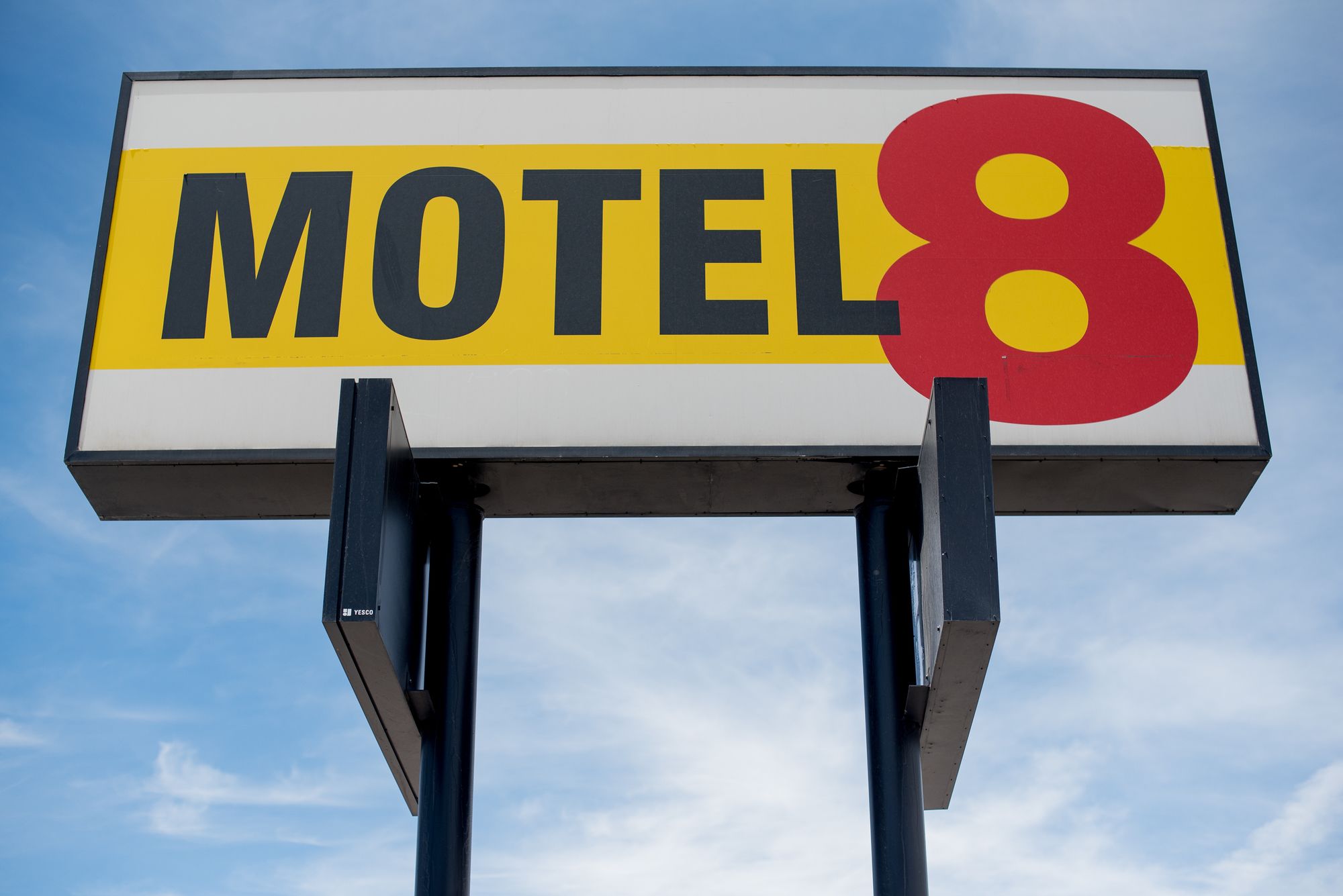 Motel 8