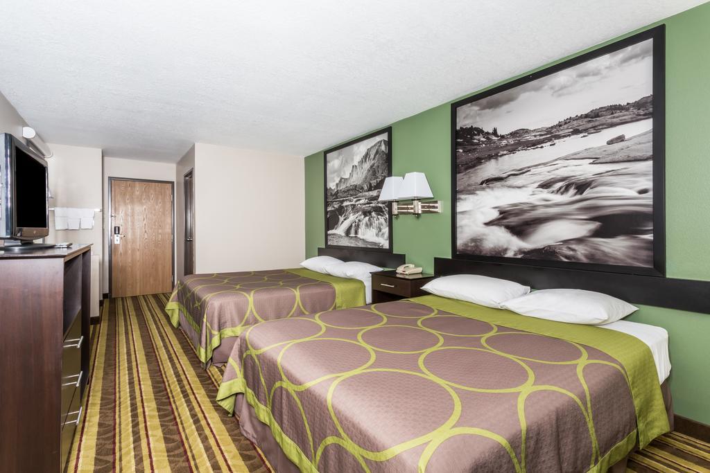 Super 8 by Wyndham Rock Springs