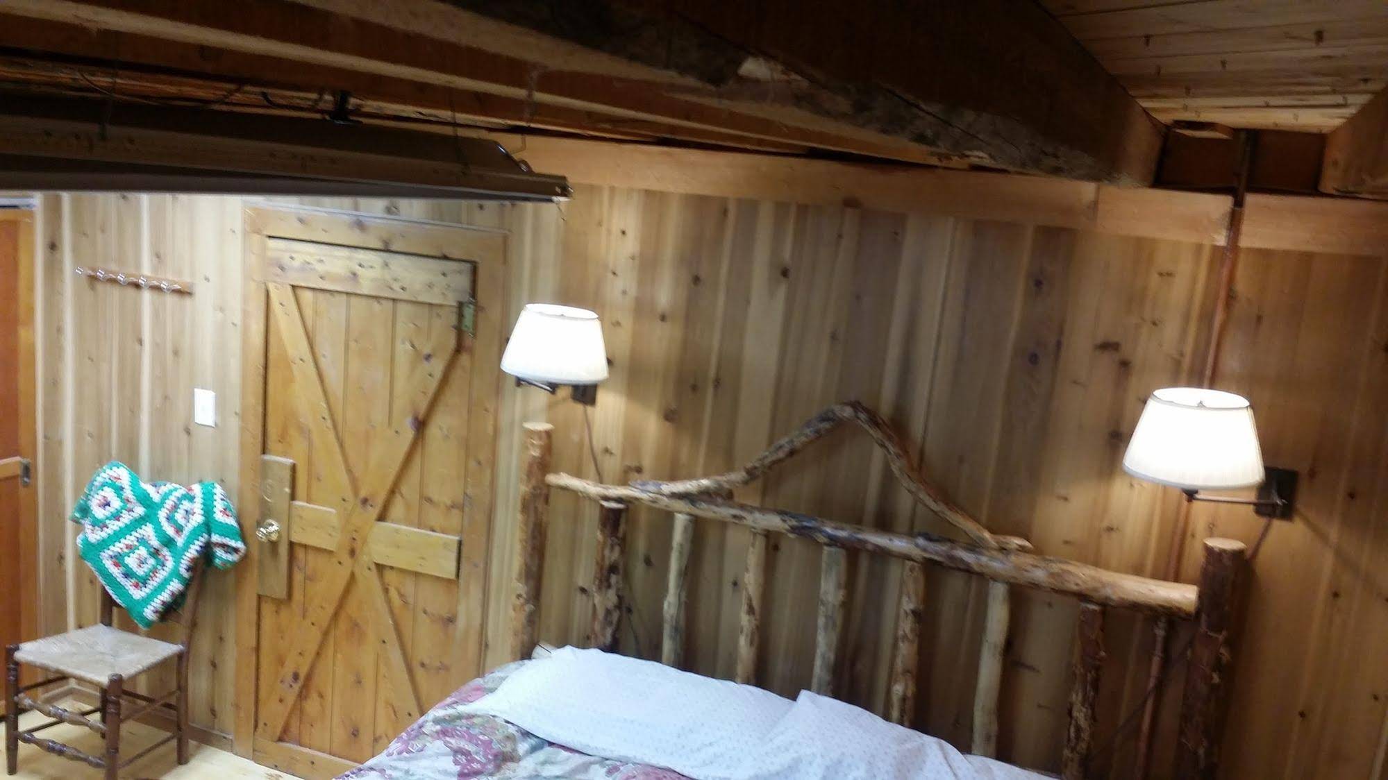 Copperline Lodge