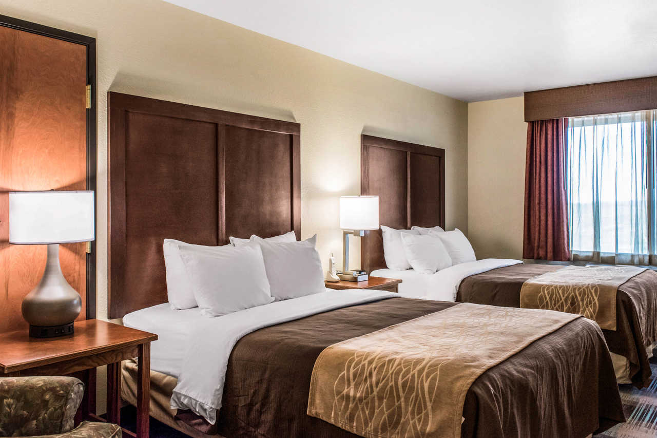 Comfort Inn & Suites