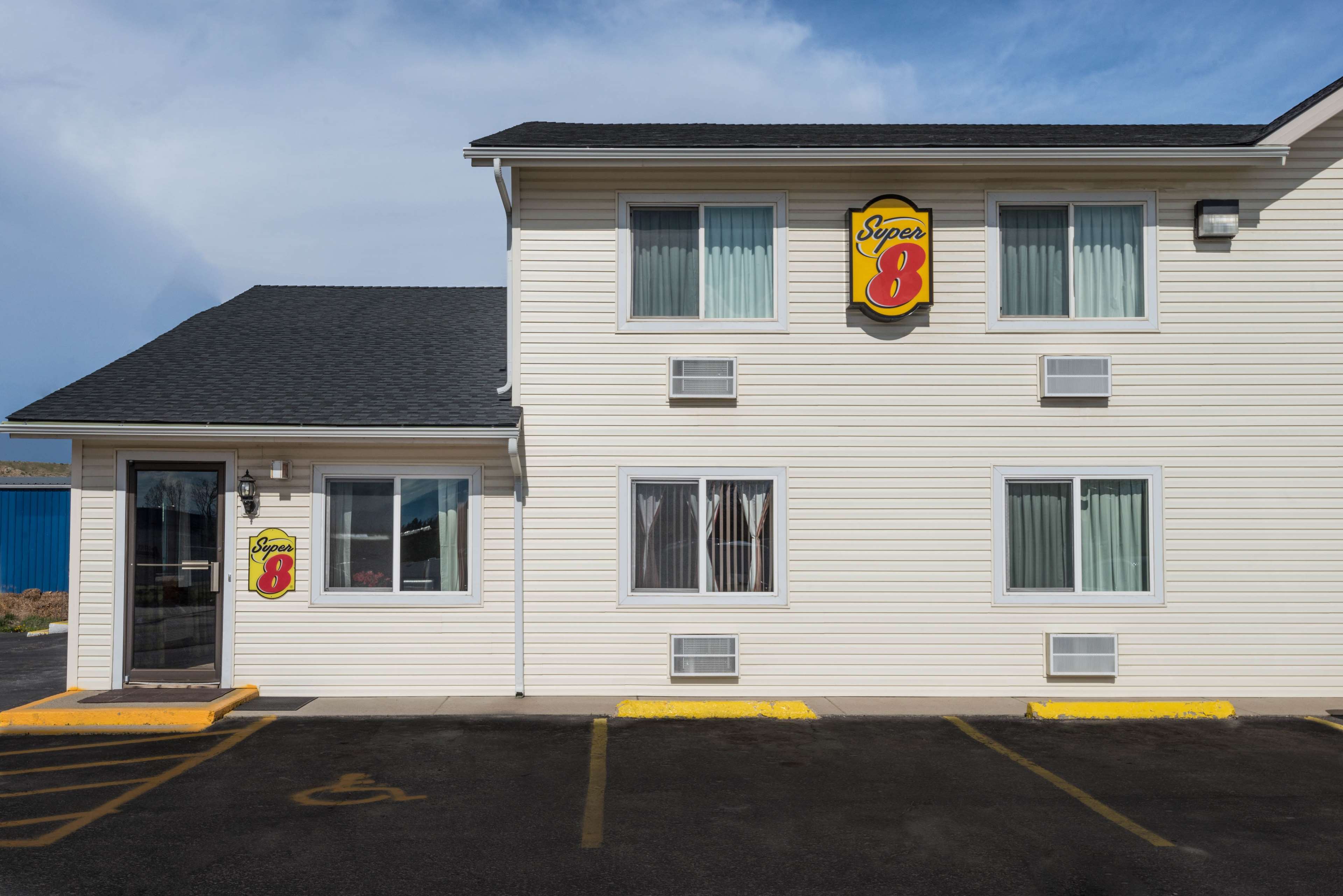 Wyo Inn