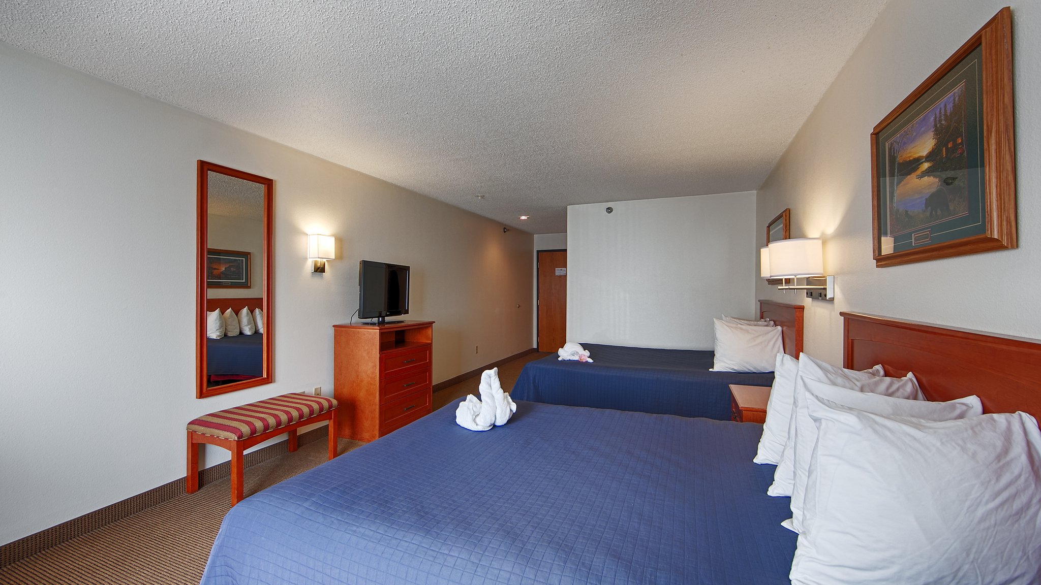 Serena Inn & Suites - Sundance