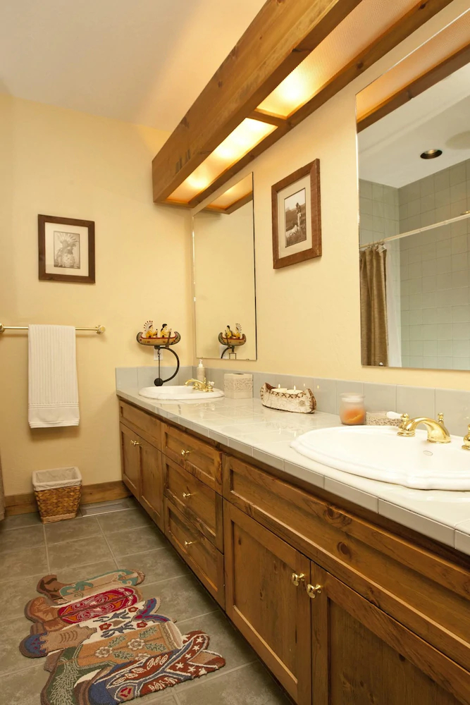 Abode at Arrowhead