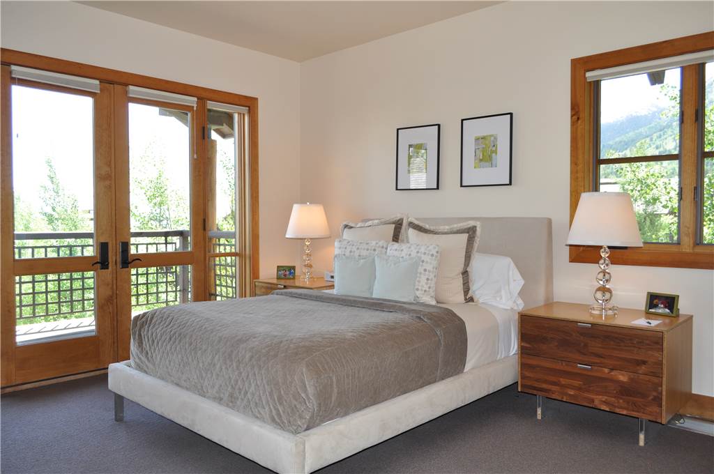 Granite Ridge Lodges