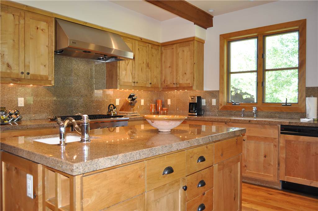 Granite Ridge Lodges