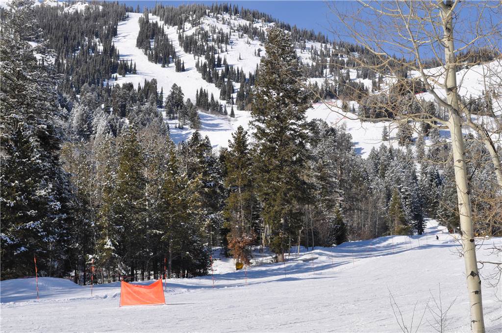 Granite Ridge Lodges