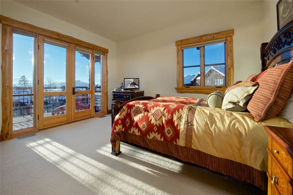 Granite Ridge Lodges