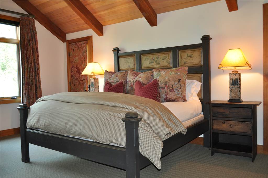 Granite Ridge Lodges