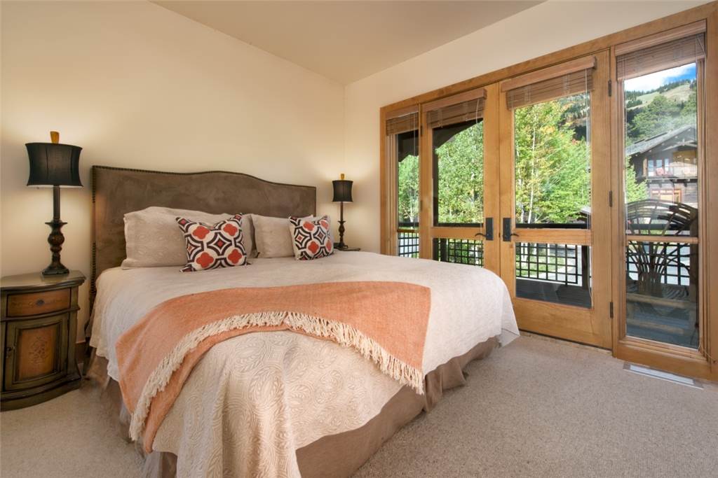 Granite Ridge Lodges