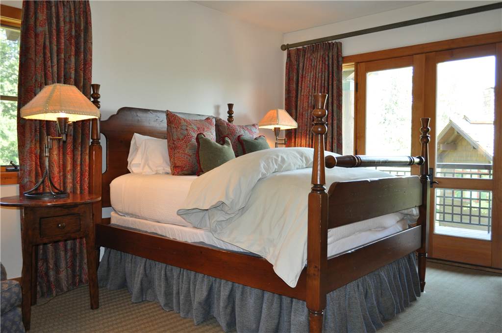 Granite Ridge Lodges