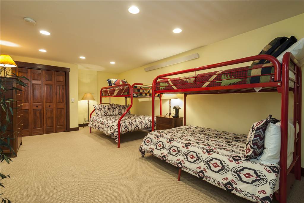 Tuckaway House