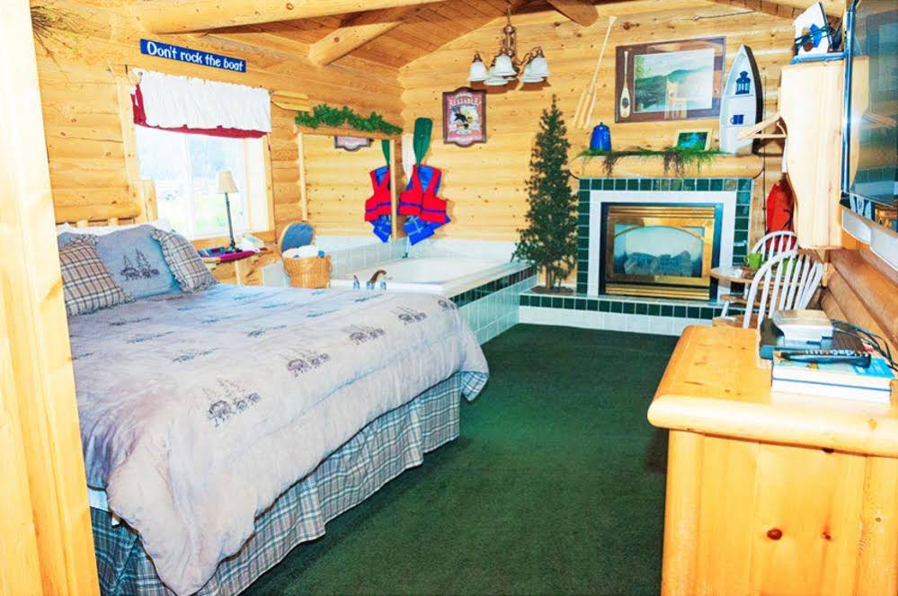 Cabin Creek Inn