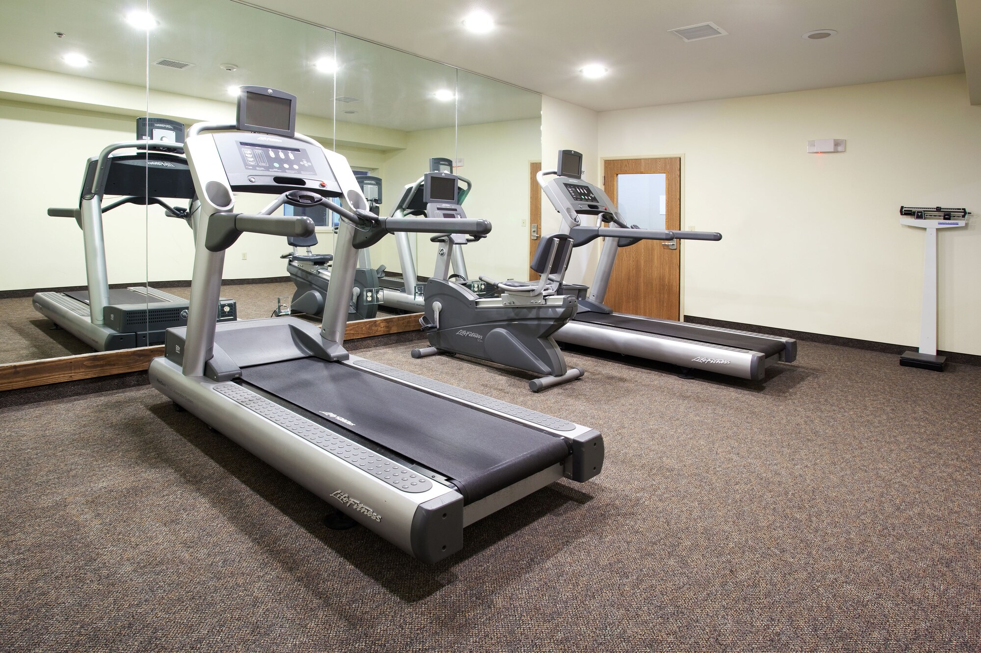 Holiday Inn Express & Suites Torrington