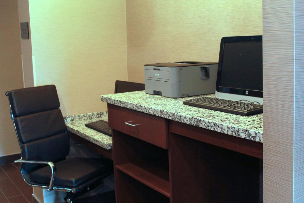 Heartland Inn and Suites