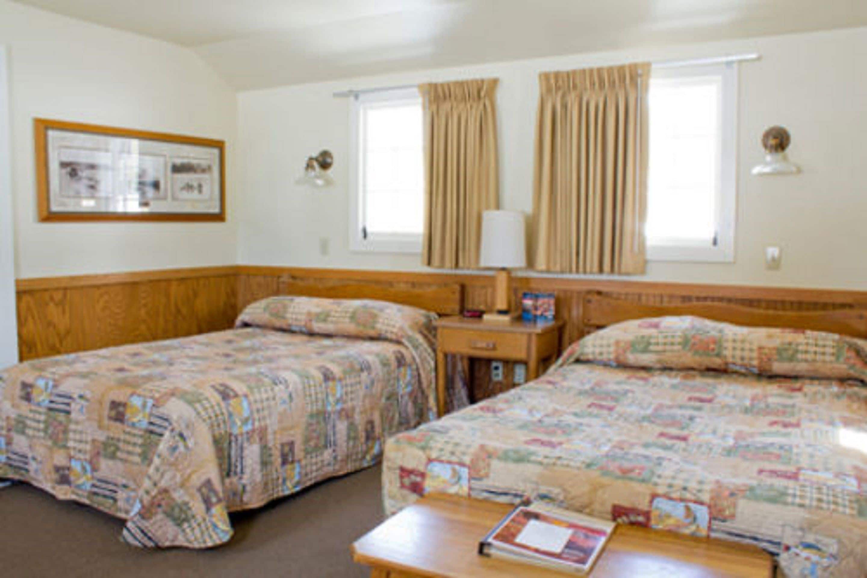 Lake Yellowstone Hotel & Cabins