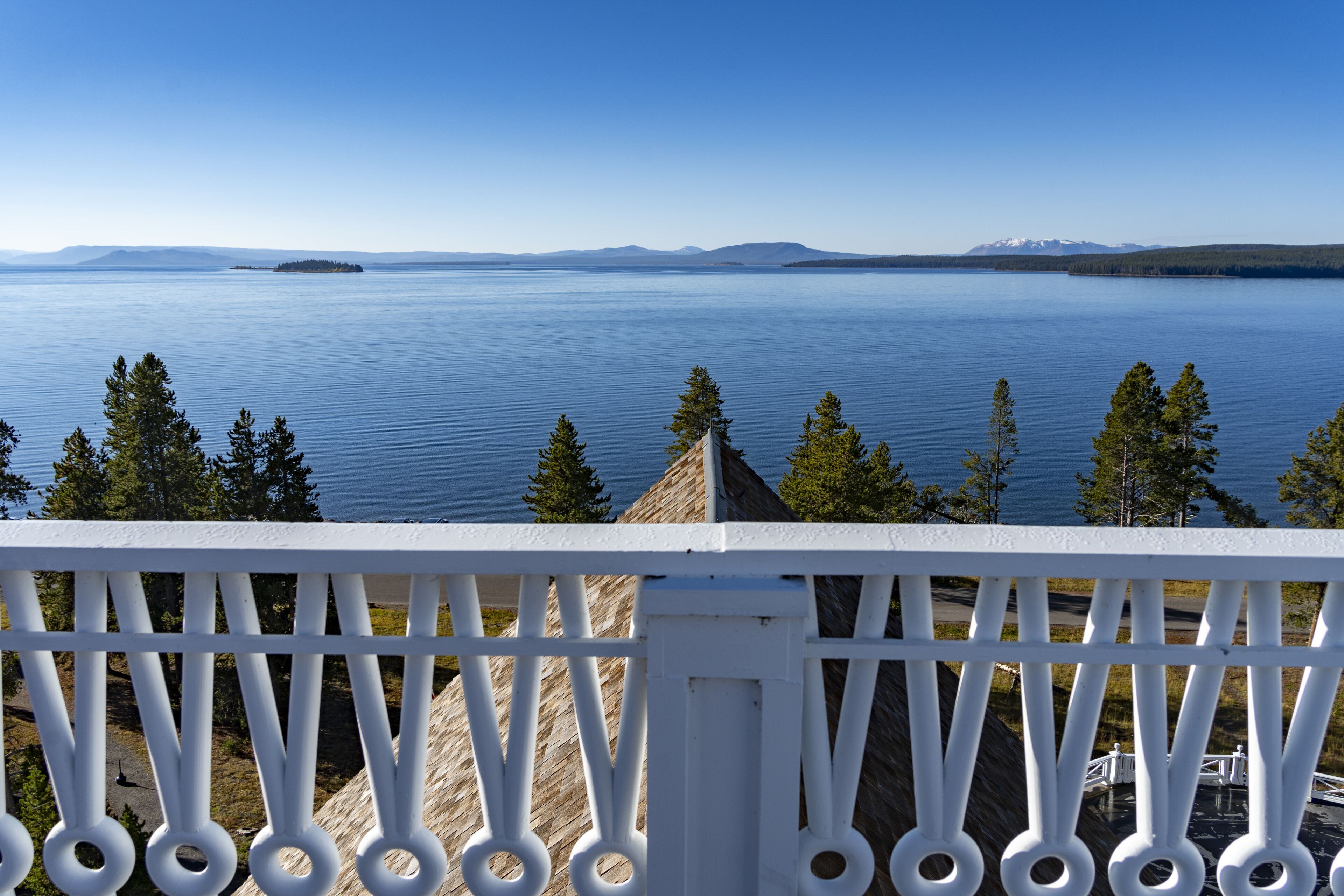 Lake Yellowstone Hotel & Cabins