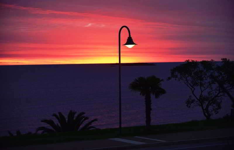 Real Colonia Hotel & Suites