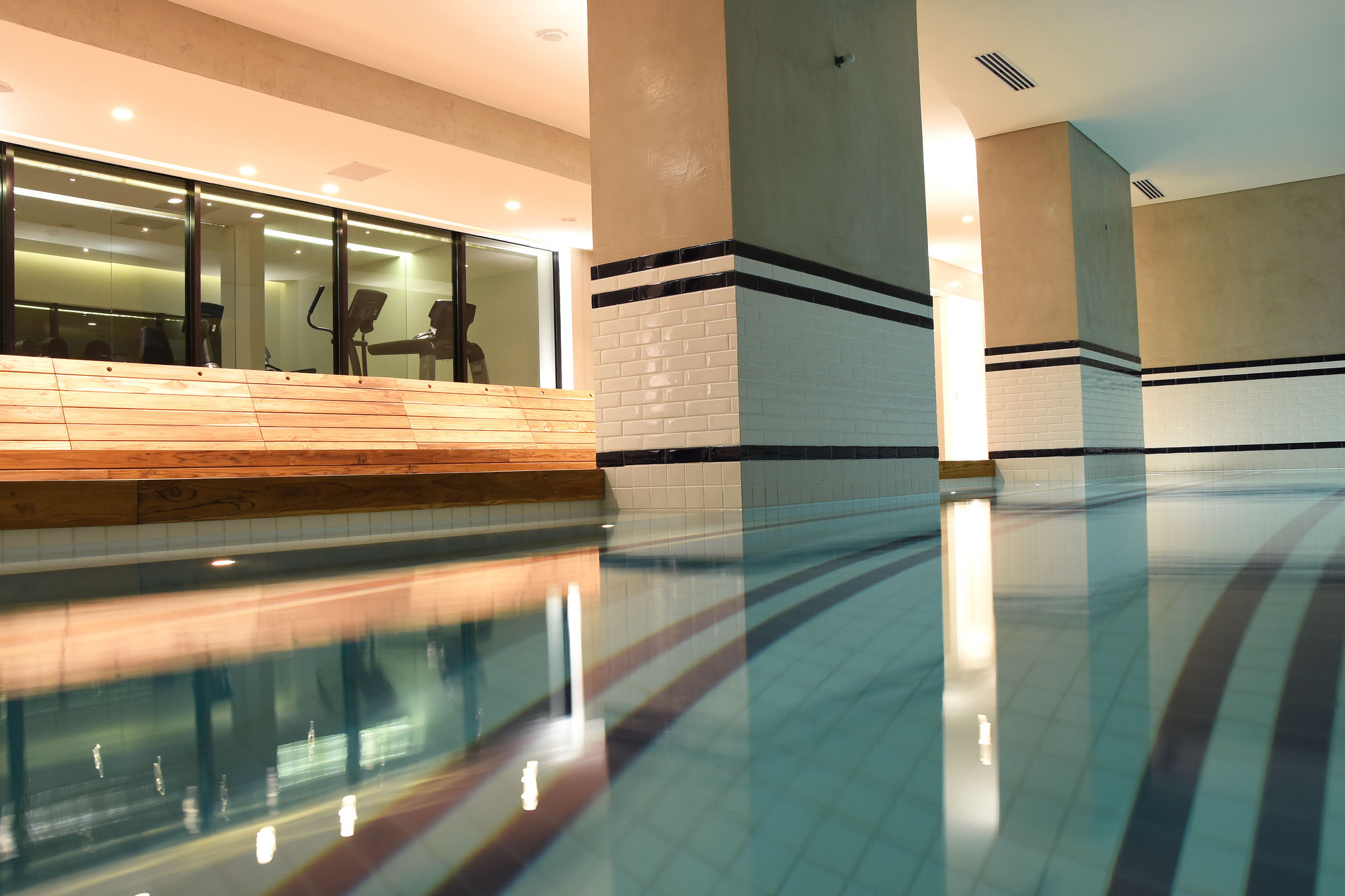 Oliva Luxury Hotel