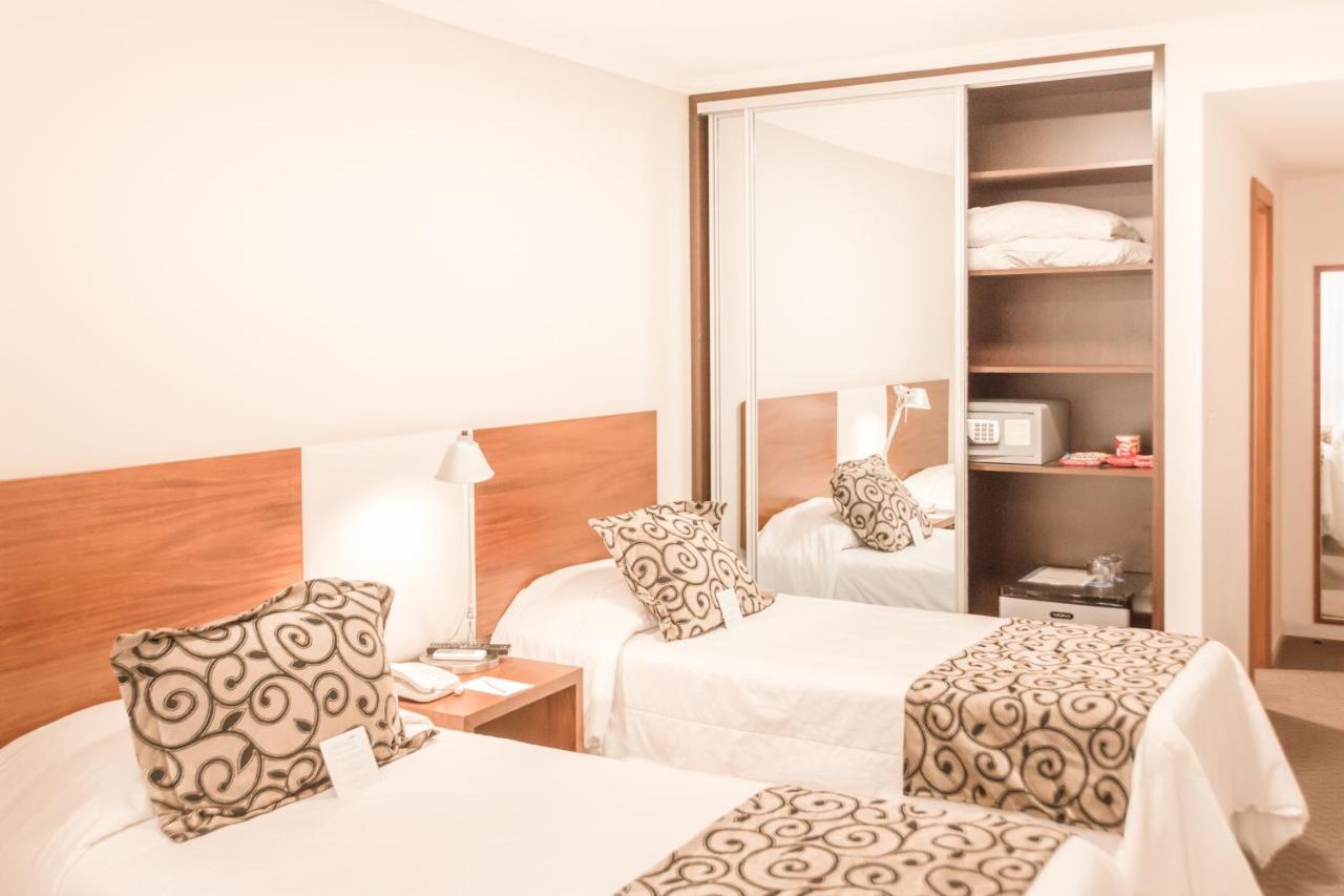 Palm Beach Plaza Hotel