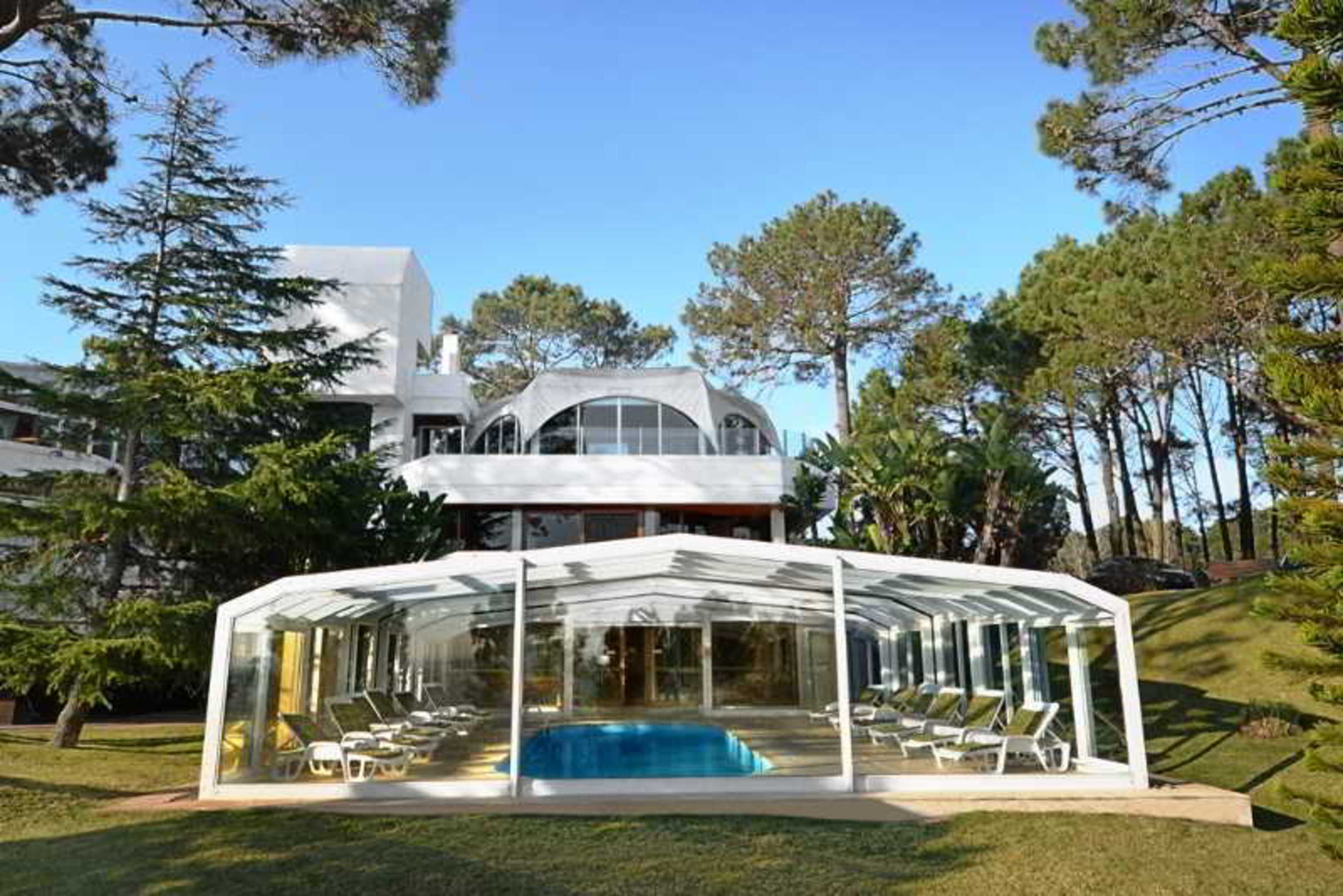 Hotel del Lago Golf & Art Resort