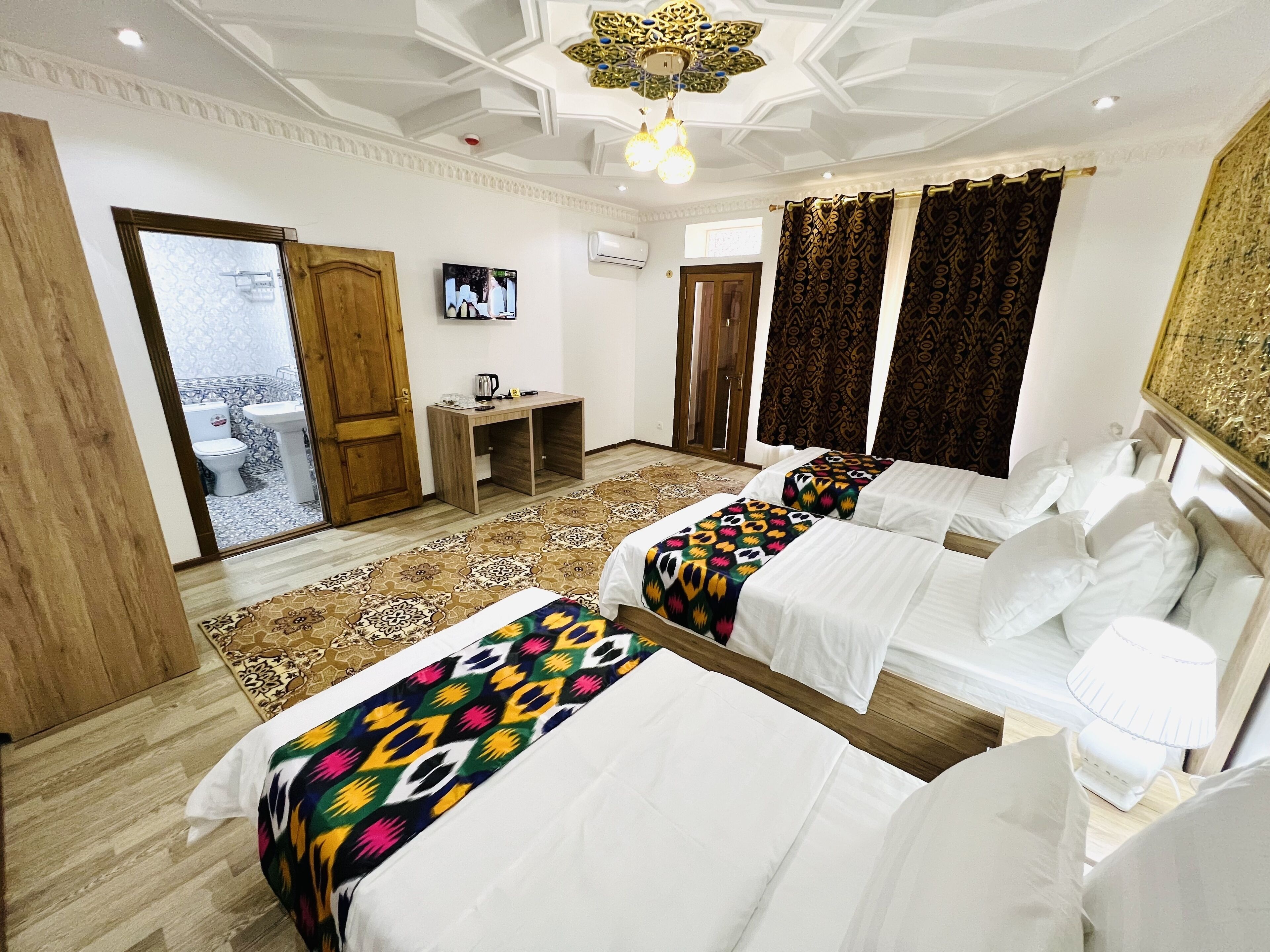 Boutique Hotel Lola