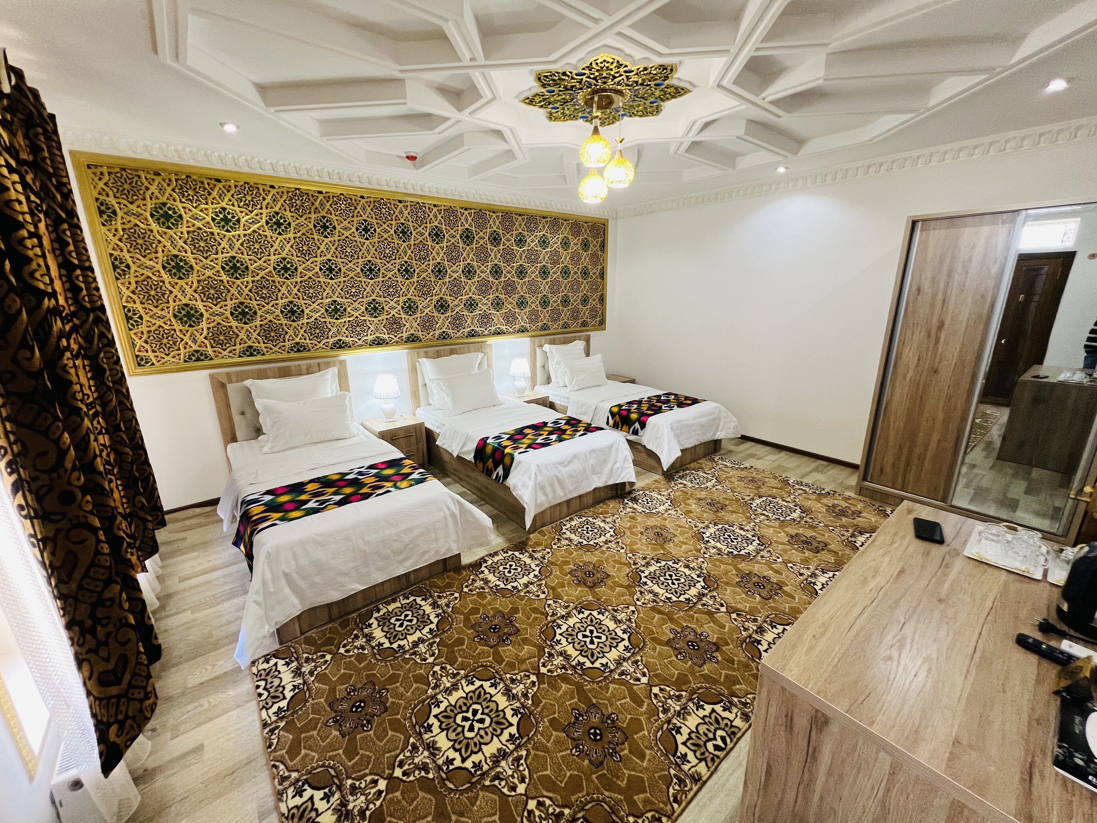 Boutique Hotel Lola