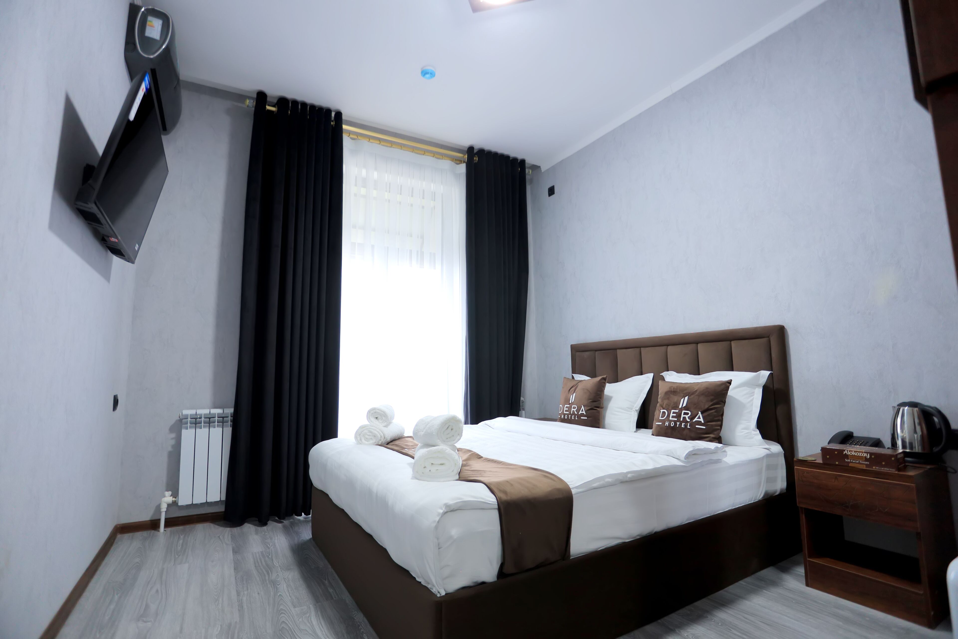 Dera Hotel