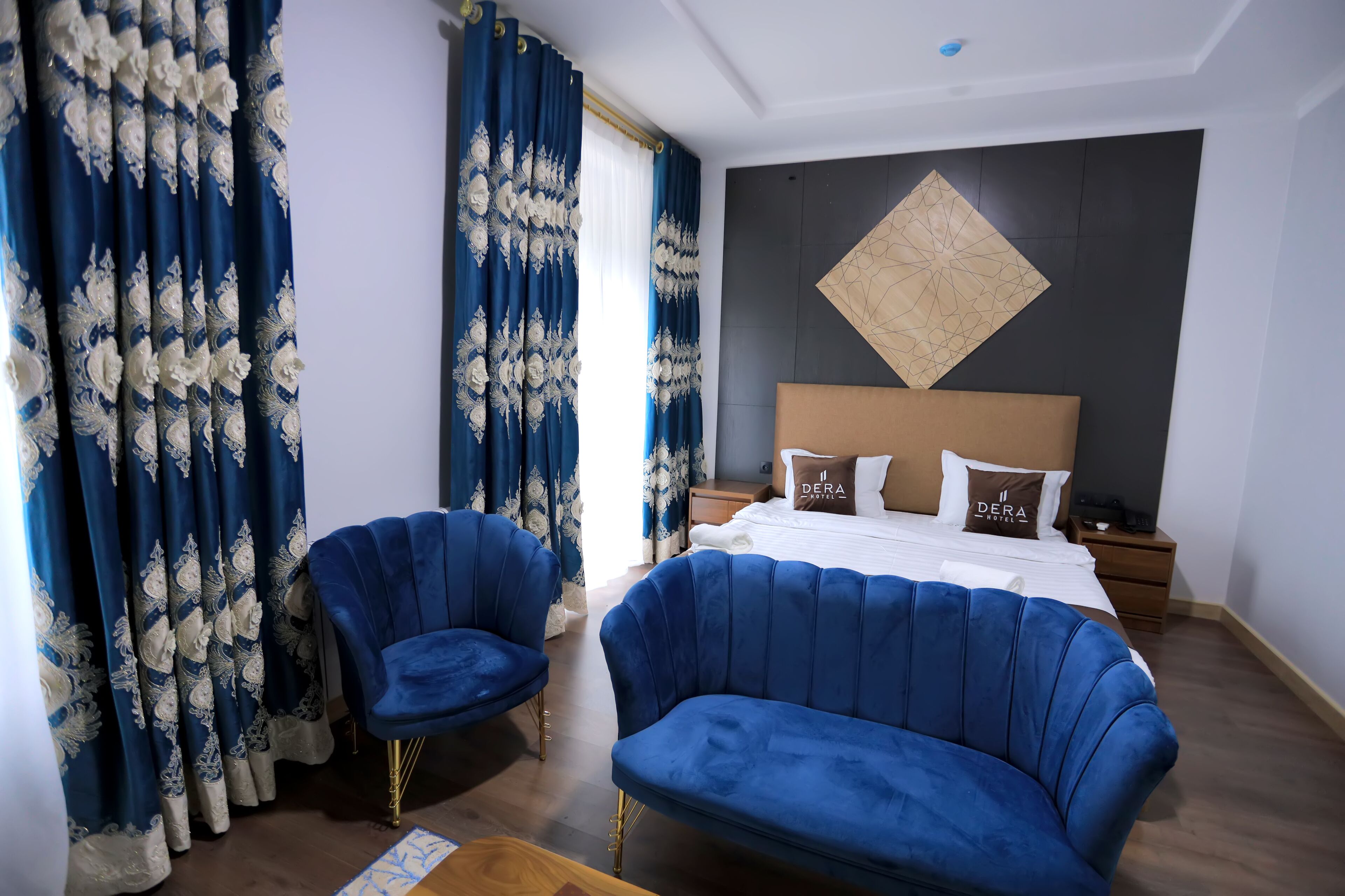 Dera Hotel