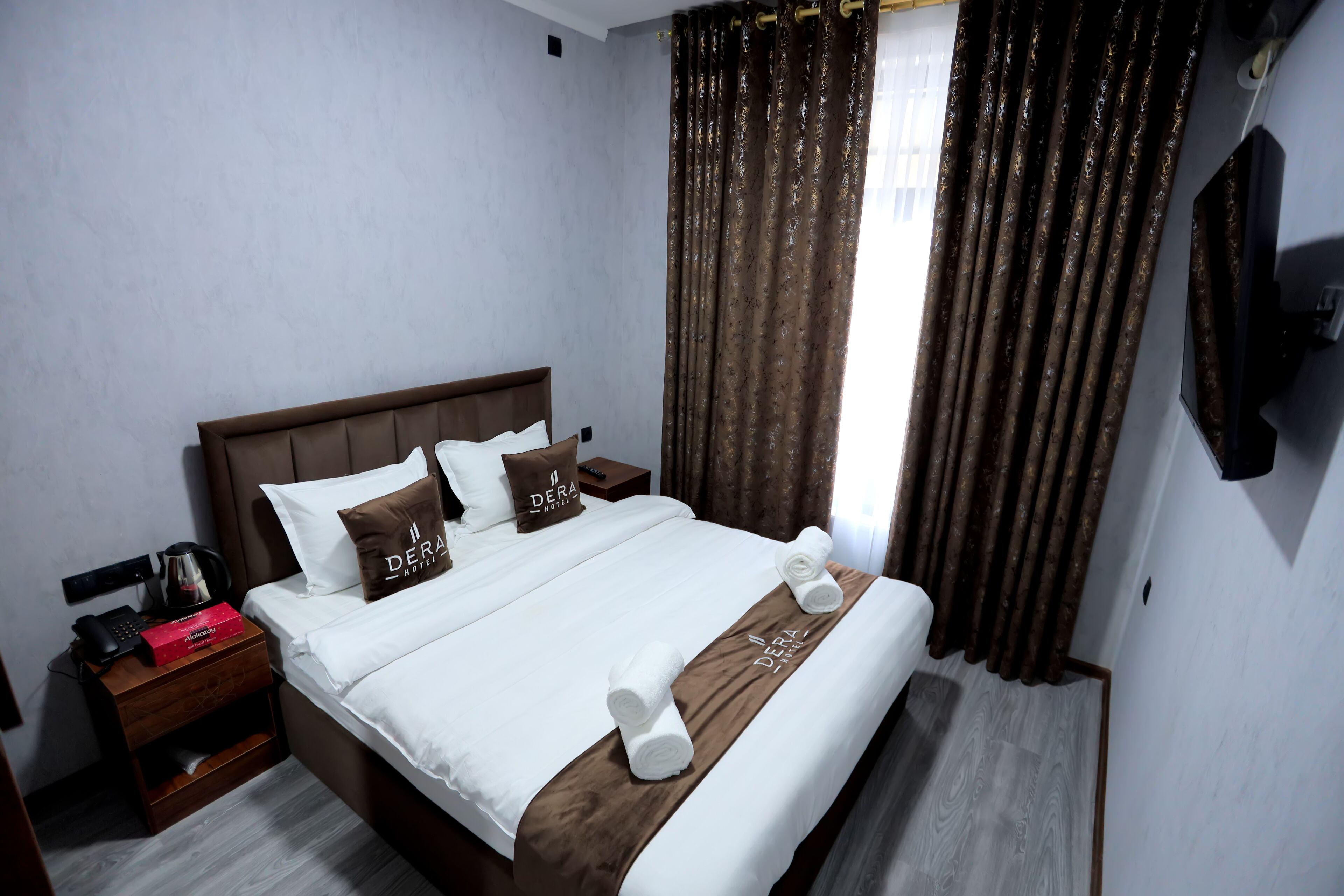 Dera Hotel