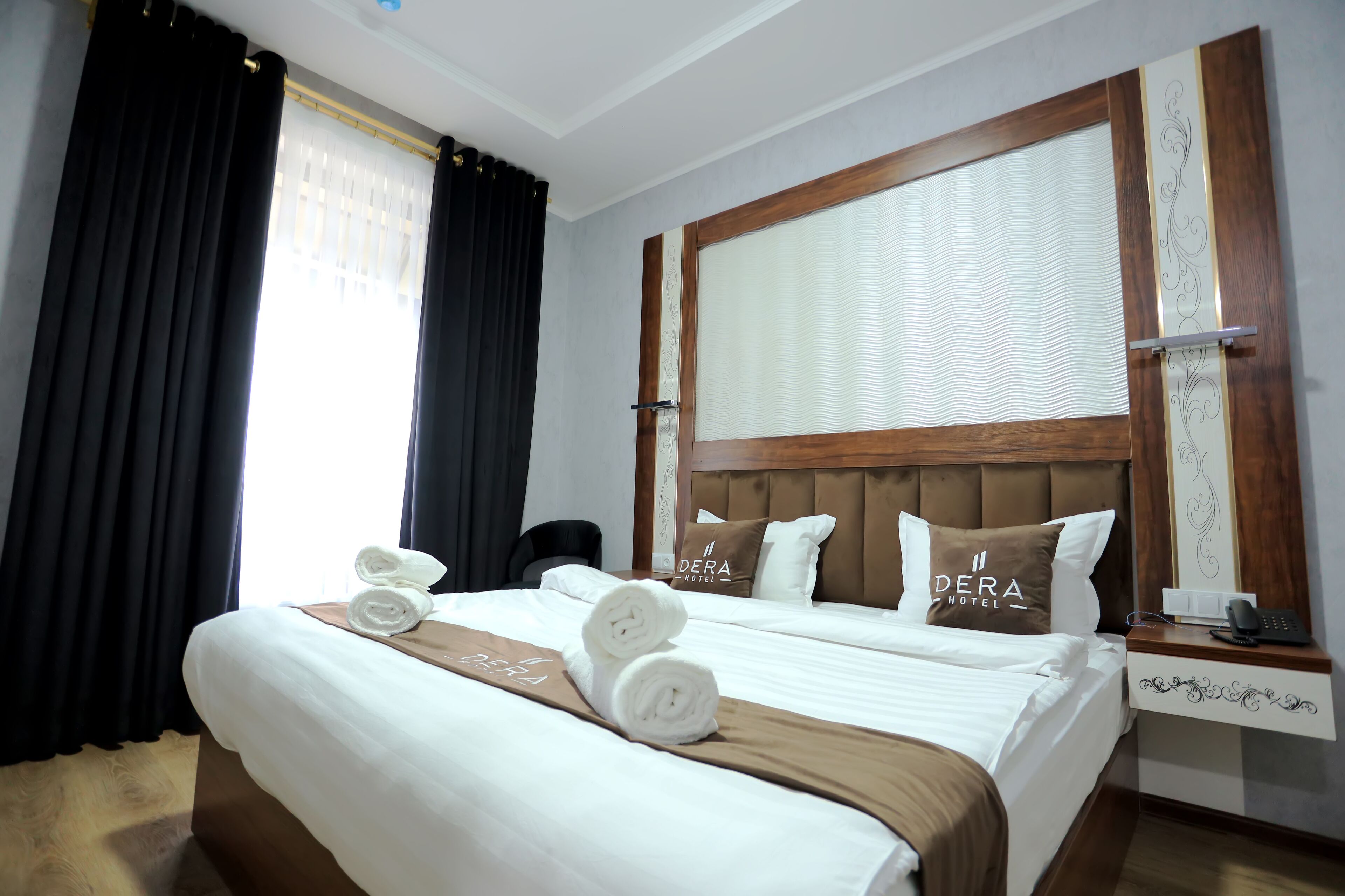 Dera Hotel