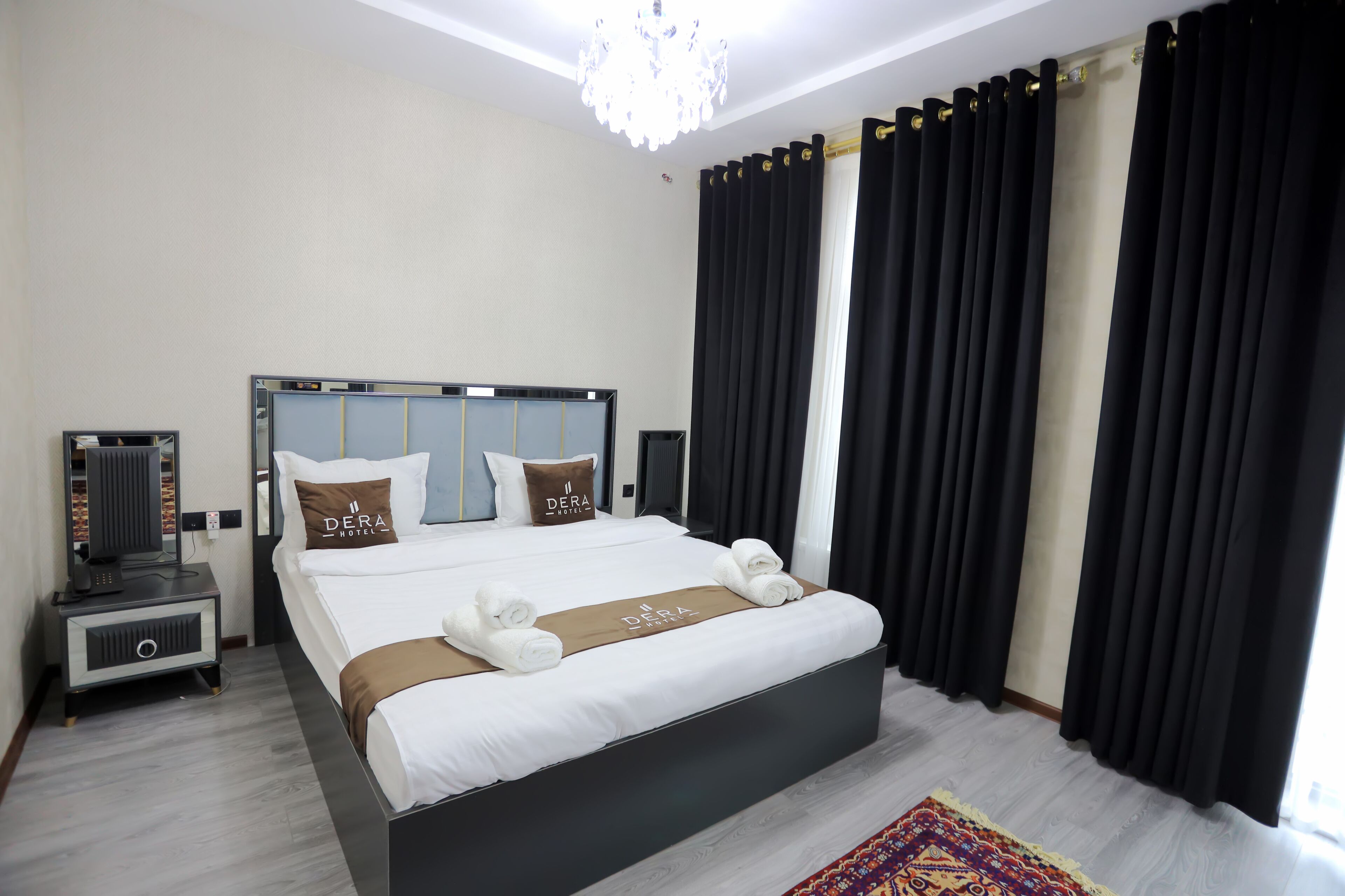 Dera Hotel