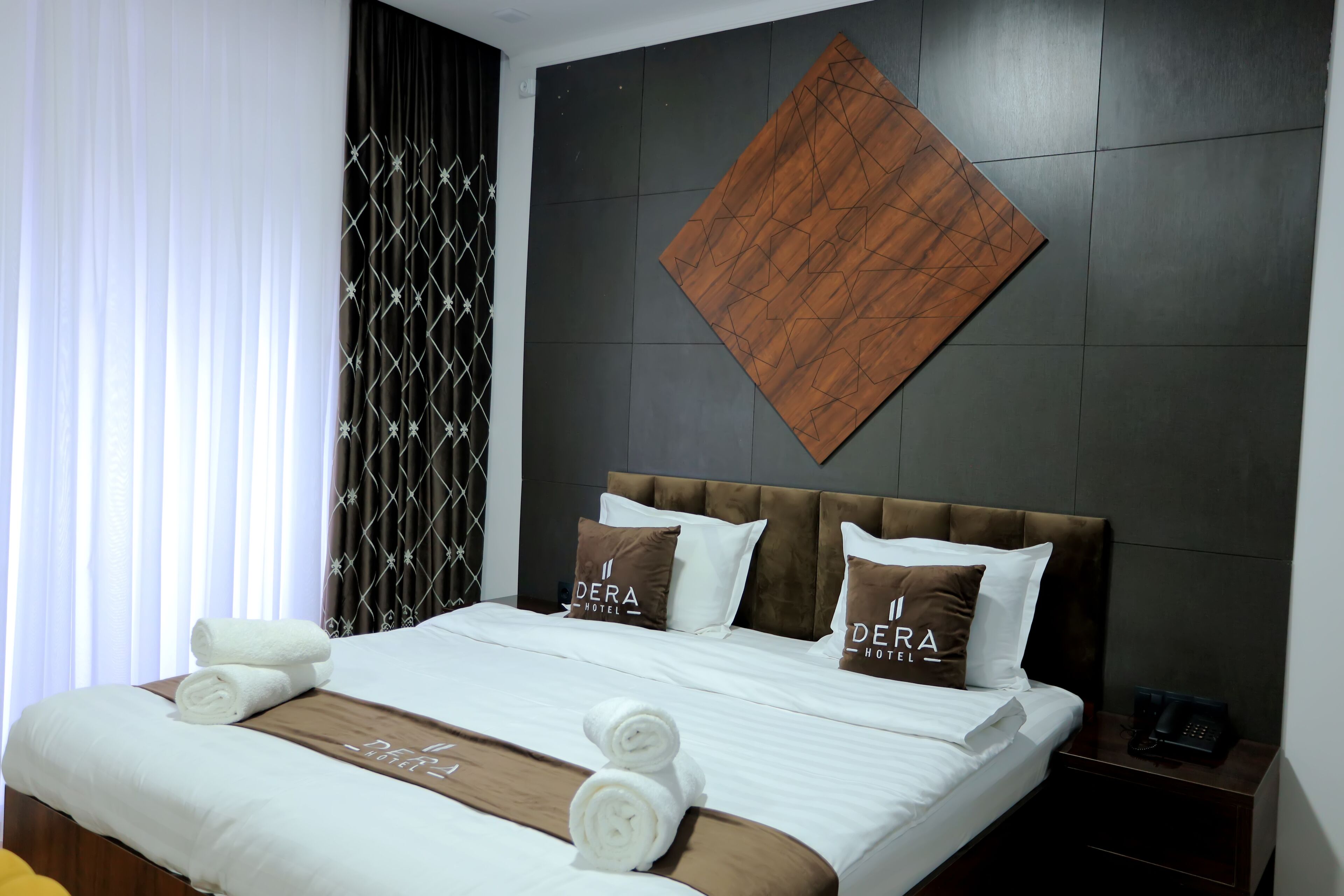 Dera Hotel