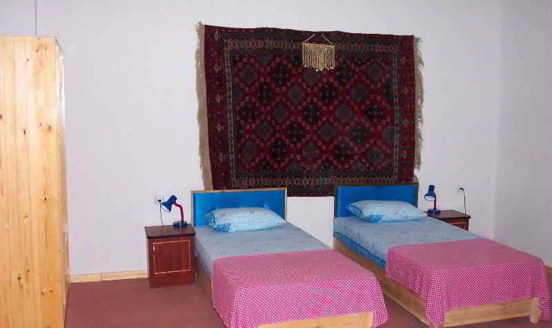Lyabi-House Hotel