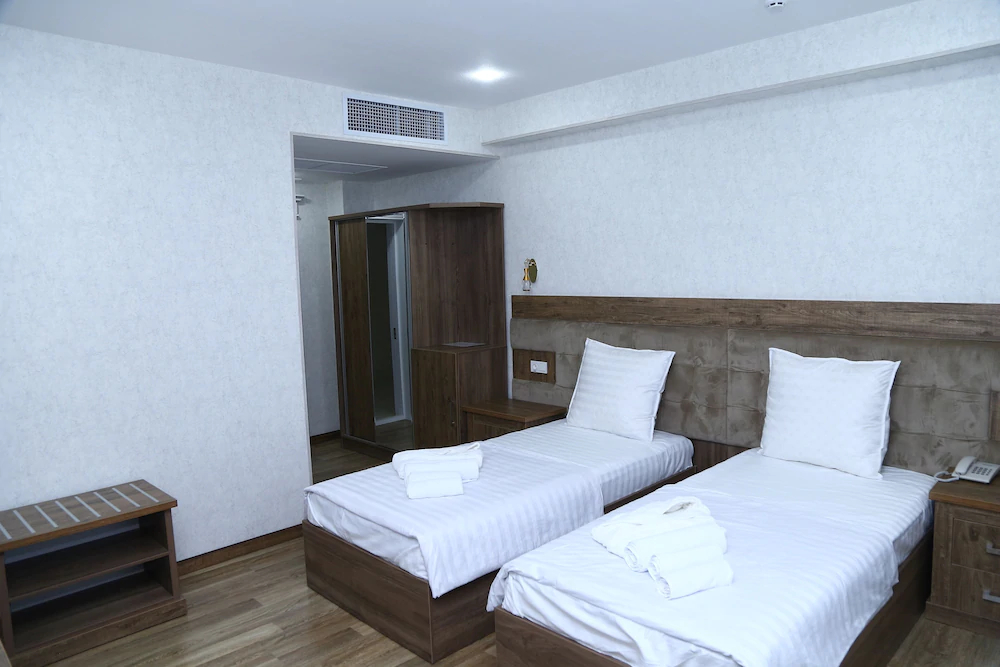 Oydin Plaza Hotel
