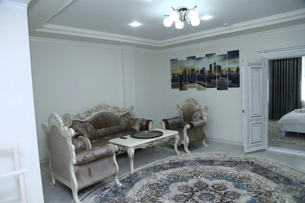 Oydin Plaza Hotel