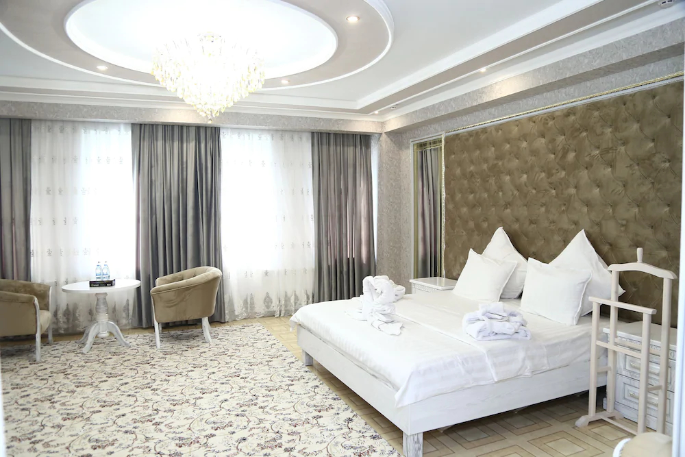 Oydin Plaza Hotel