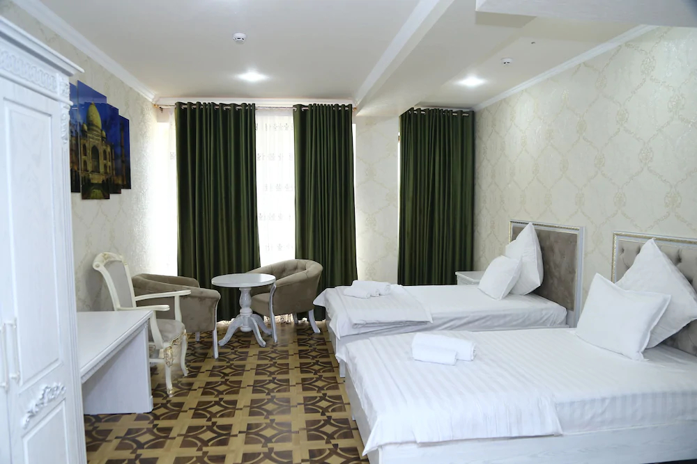 Oydin Plaza Hotel