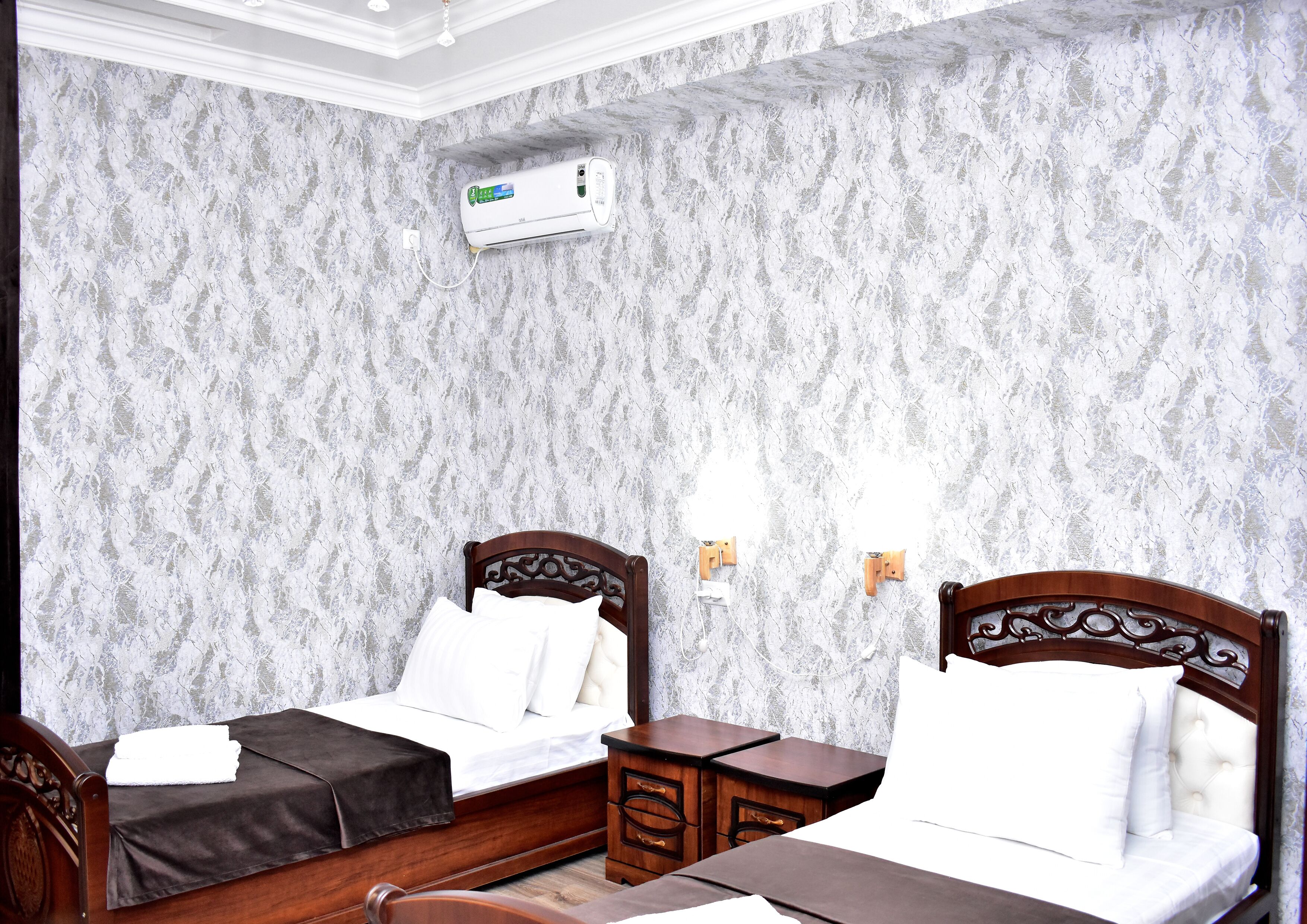 Buyuk Humo Hotel