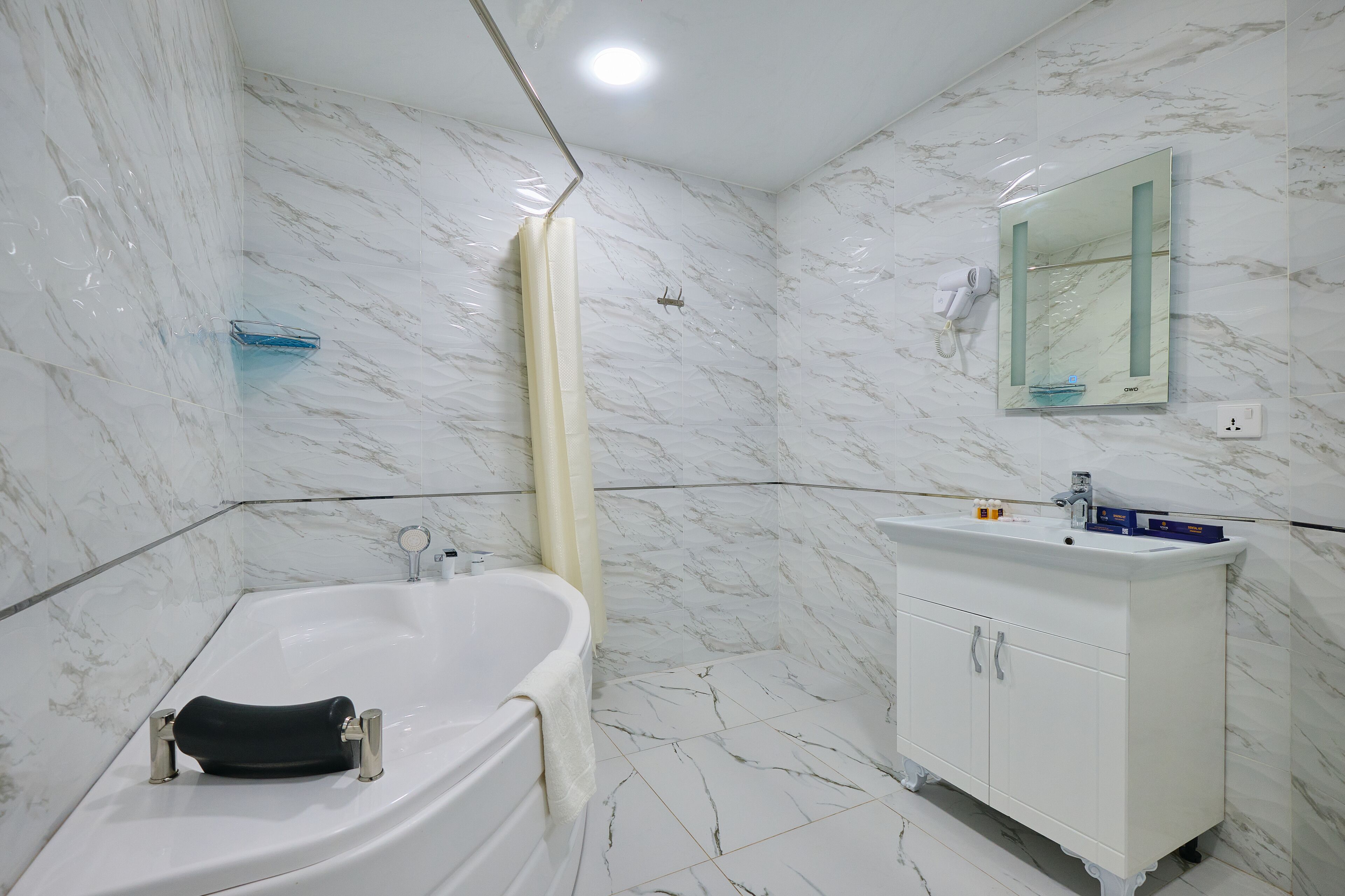 Samaria Hotel And Spa