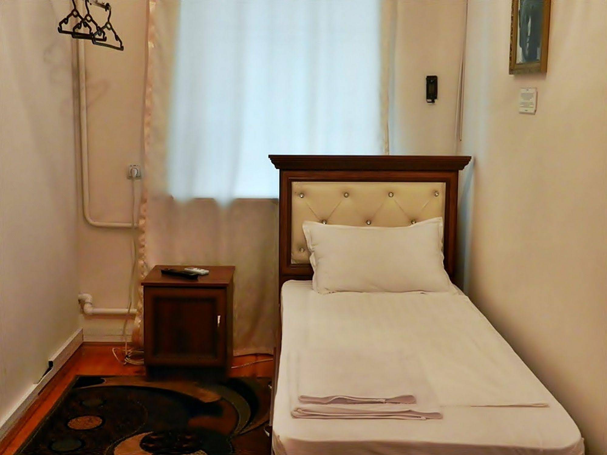Art Hostel