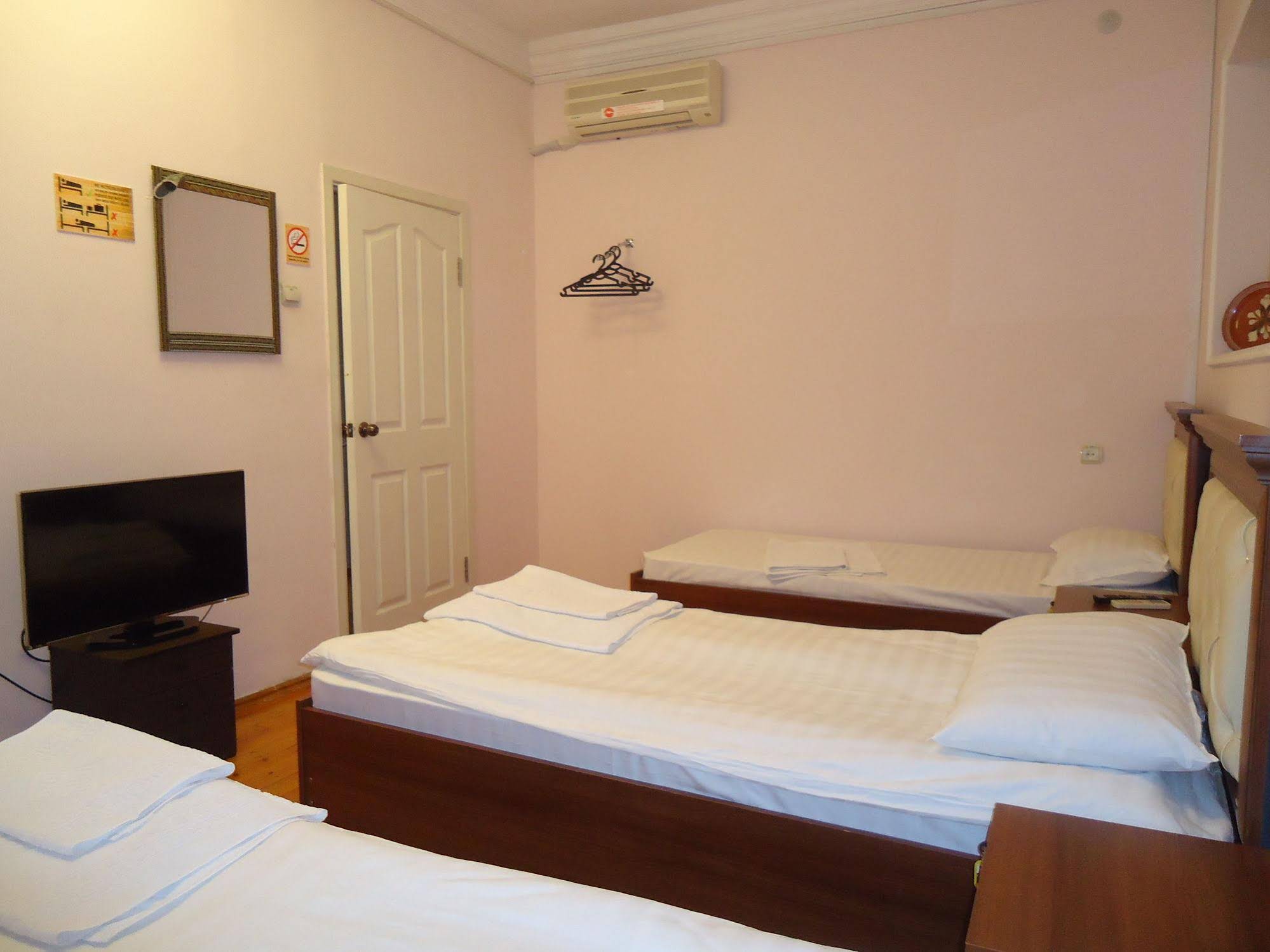 Art Hostel