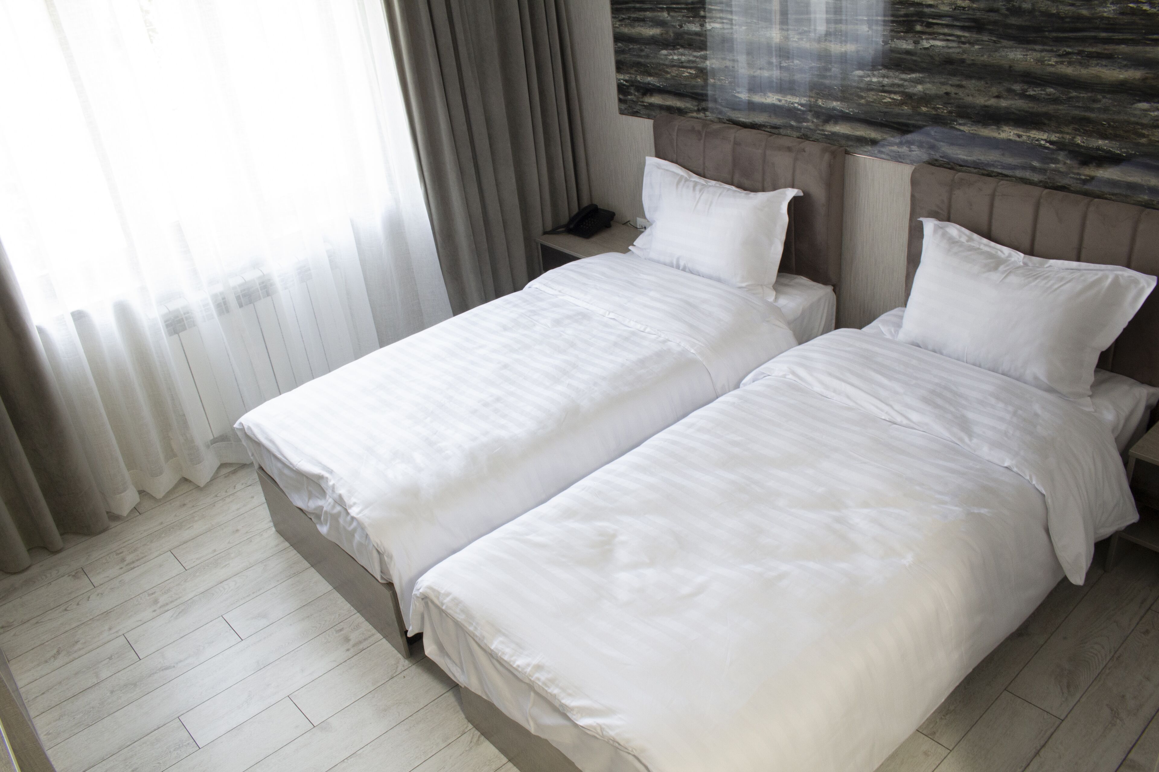 Artist Regency Hotel