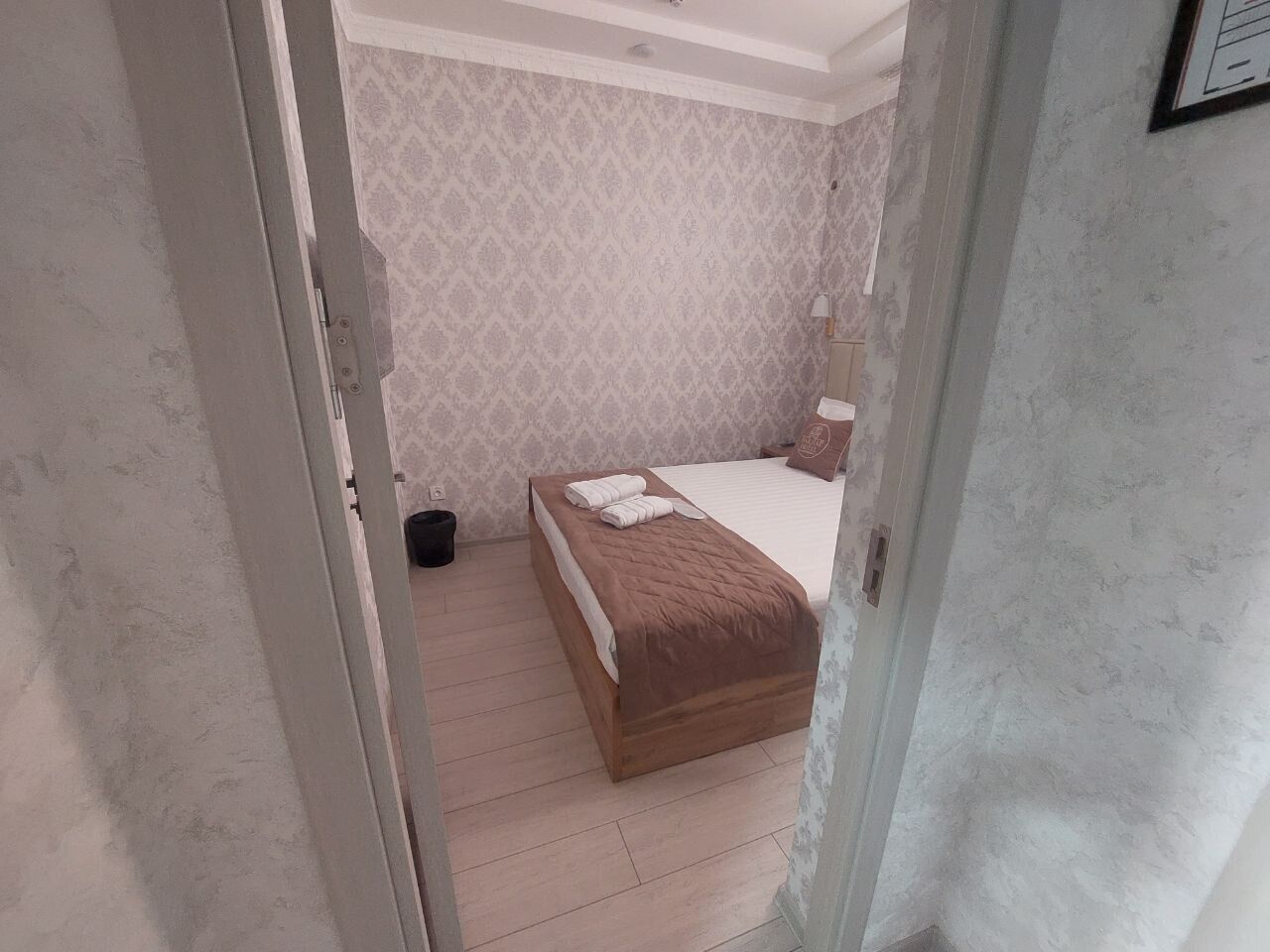 Barhat Hotel