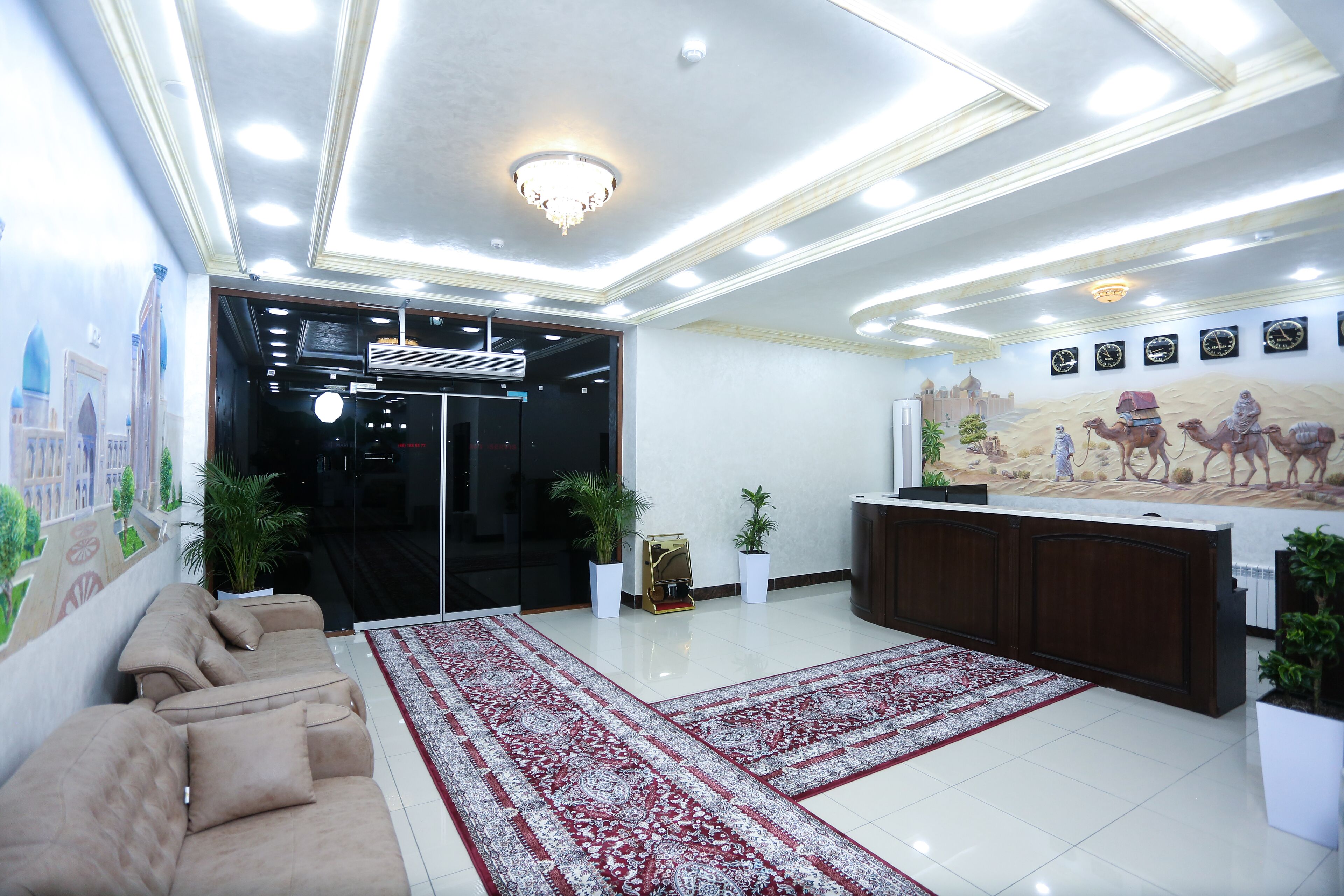 Khan Palace Hotel