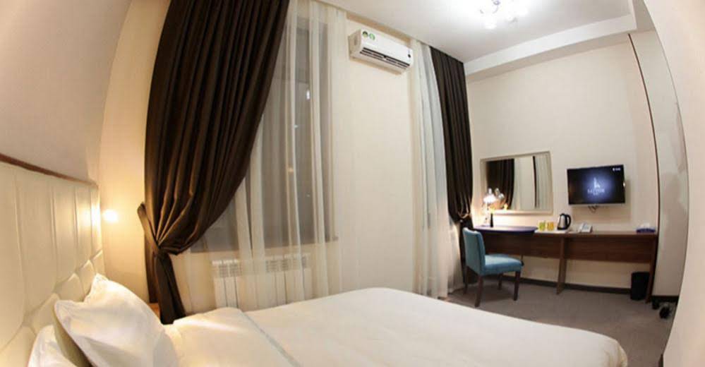 Sayyoh Hotel