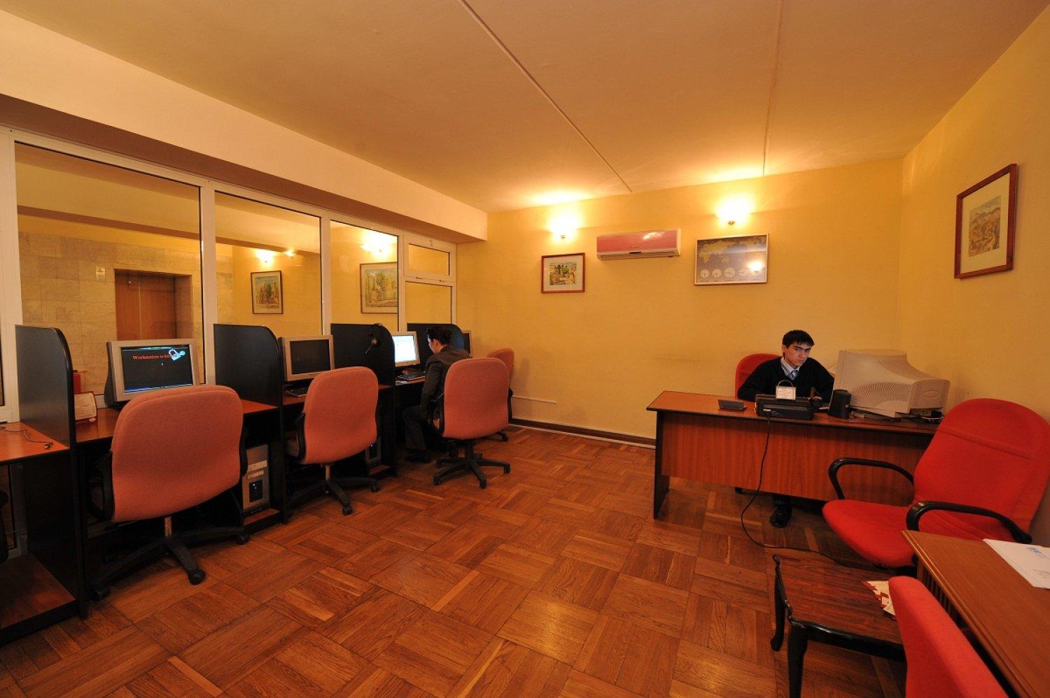 Uzbekistan Hotel