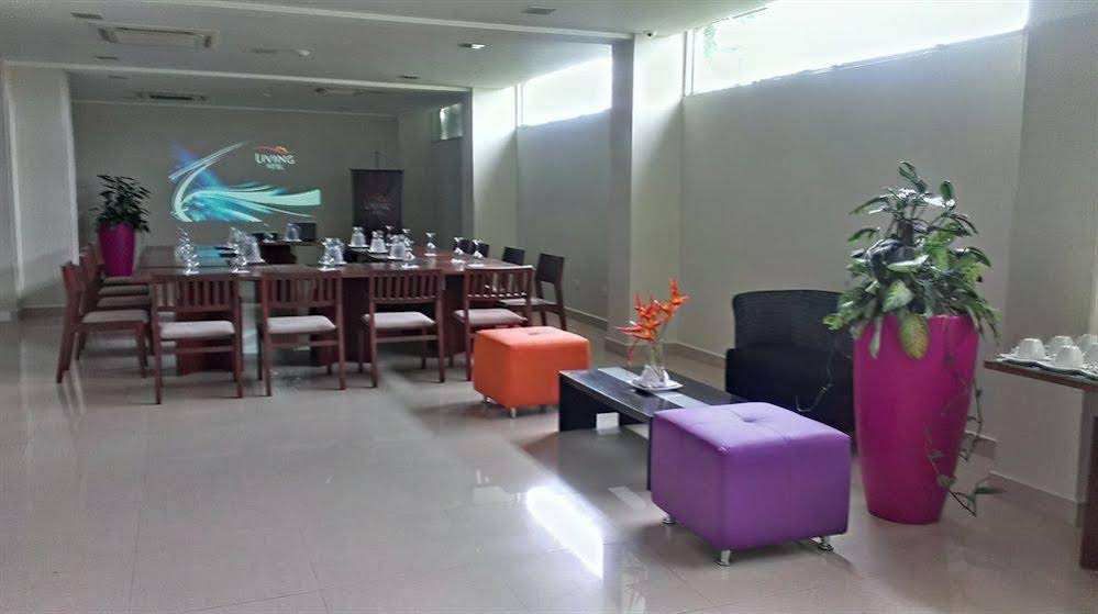 Living Hotel